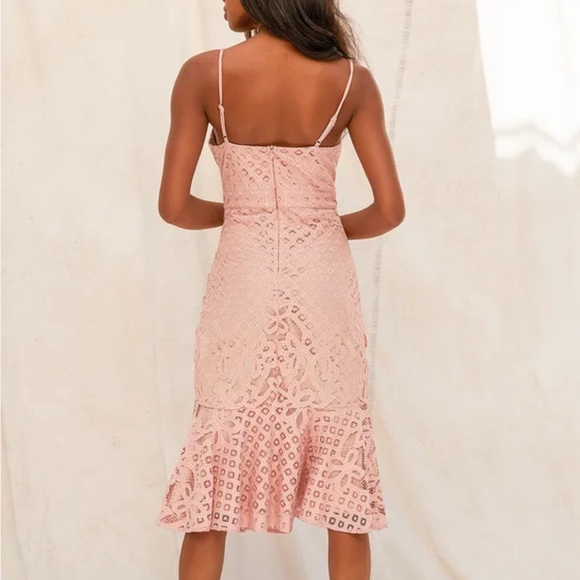 LULU’S | Unlimited Love Dusty Pink Lace Trumpet Midi Dress SIZE L - Picture 4 of 14